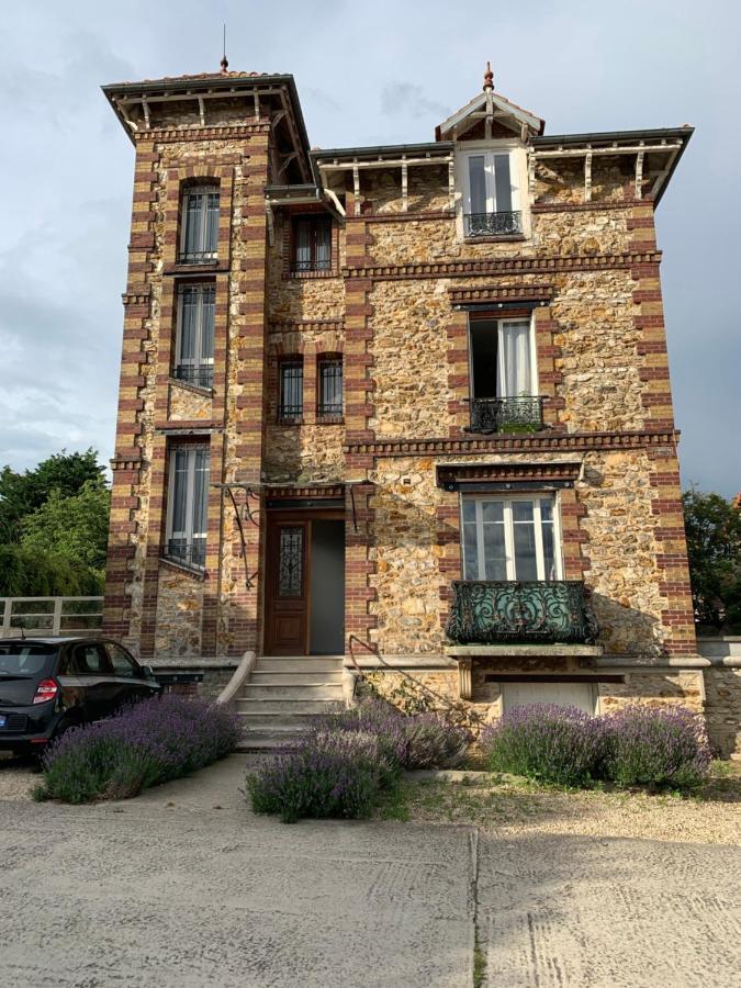 Logement A 20 Min De Paris Avec Parking Gratuit Eaubonne Eksteriør bilde
